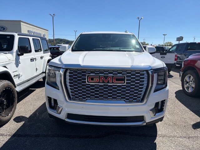 Used 2024 GMC Yukon Denali AWD/4WD image 8