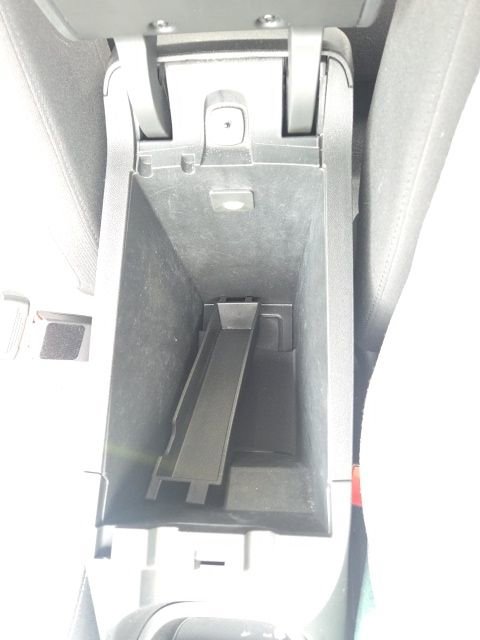 Used 2022 Chevrolet Equinox LS w/ LPO, Floor Liner Package image 32