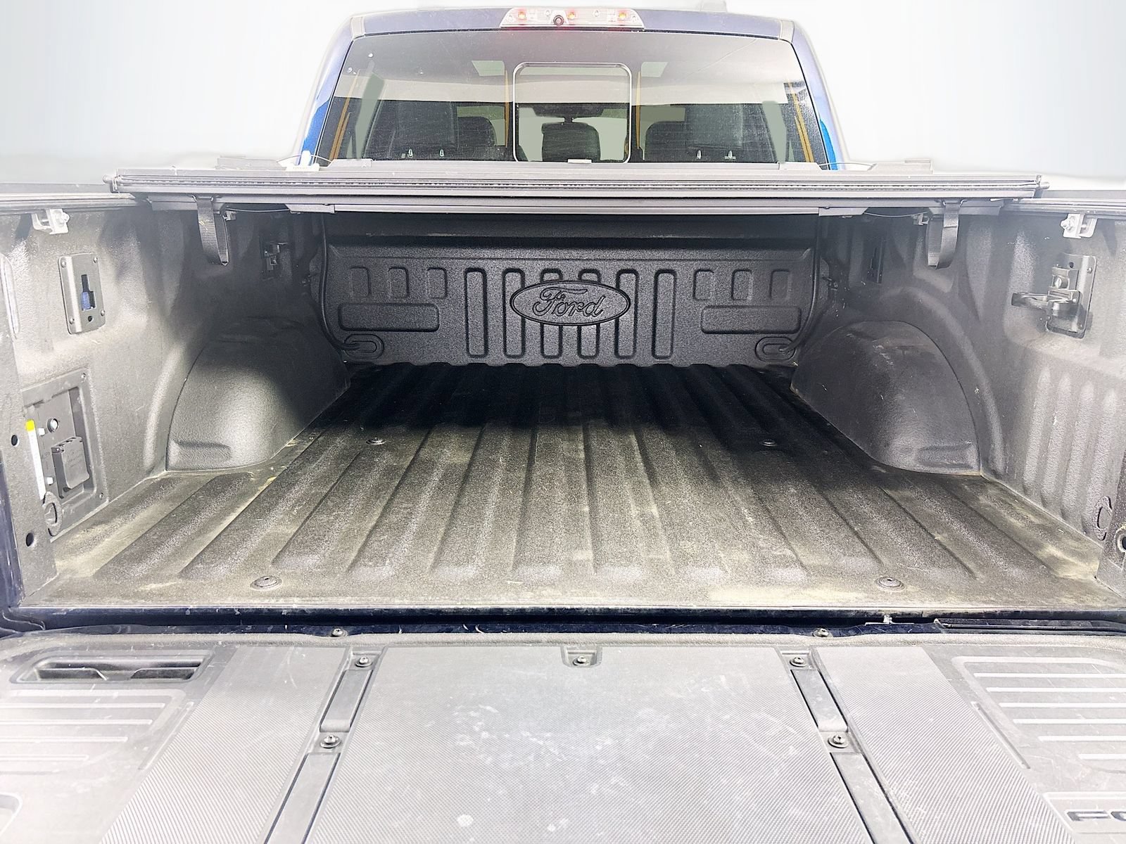 Certified 2022 Ford F150 Raptor w/ Raptor 37 Performance Package AWD/4WD image 28