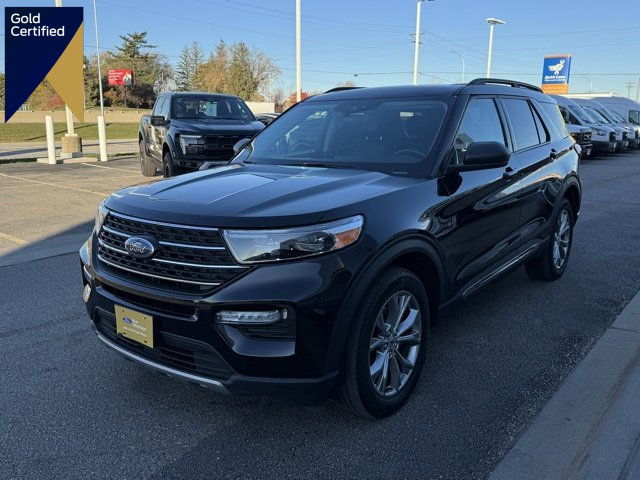 Certified 2023 Ford Explorer XLT w/ Equipment Group 202A image 1