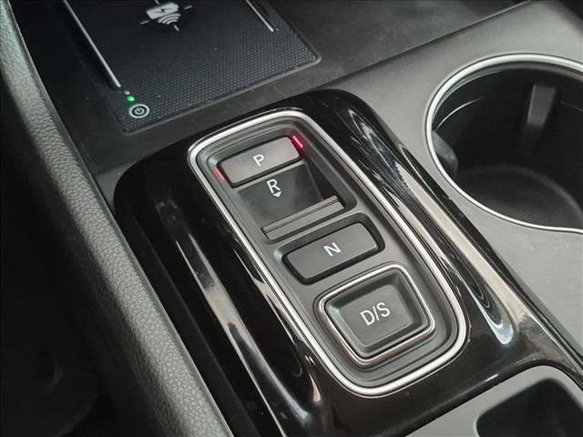 Used 2024 Honda Pilot Touring image 12