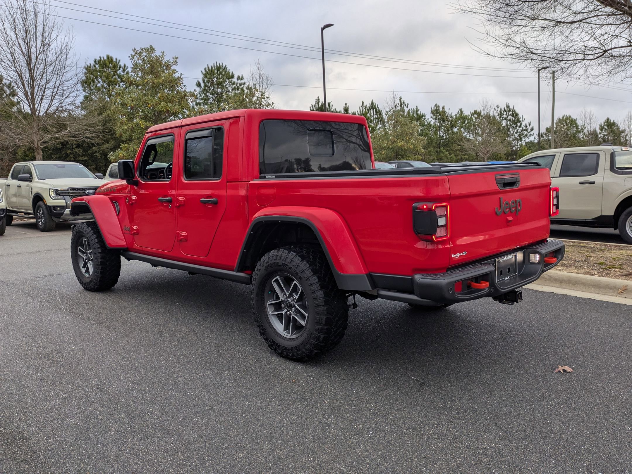 Used 2024 Jeep Gladiator Mojave image 5