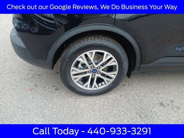 Certified 2022 Ford Escape SEL image 25