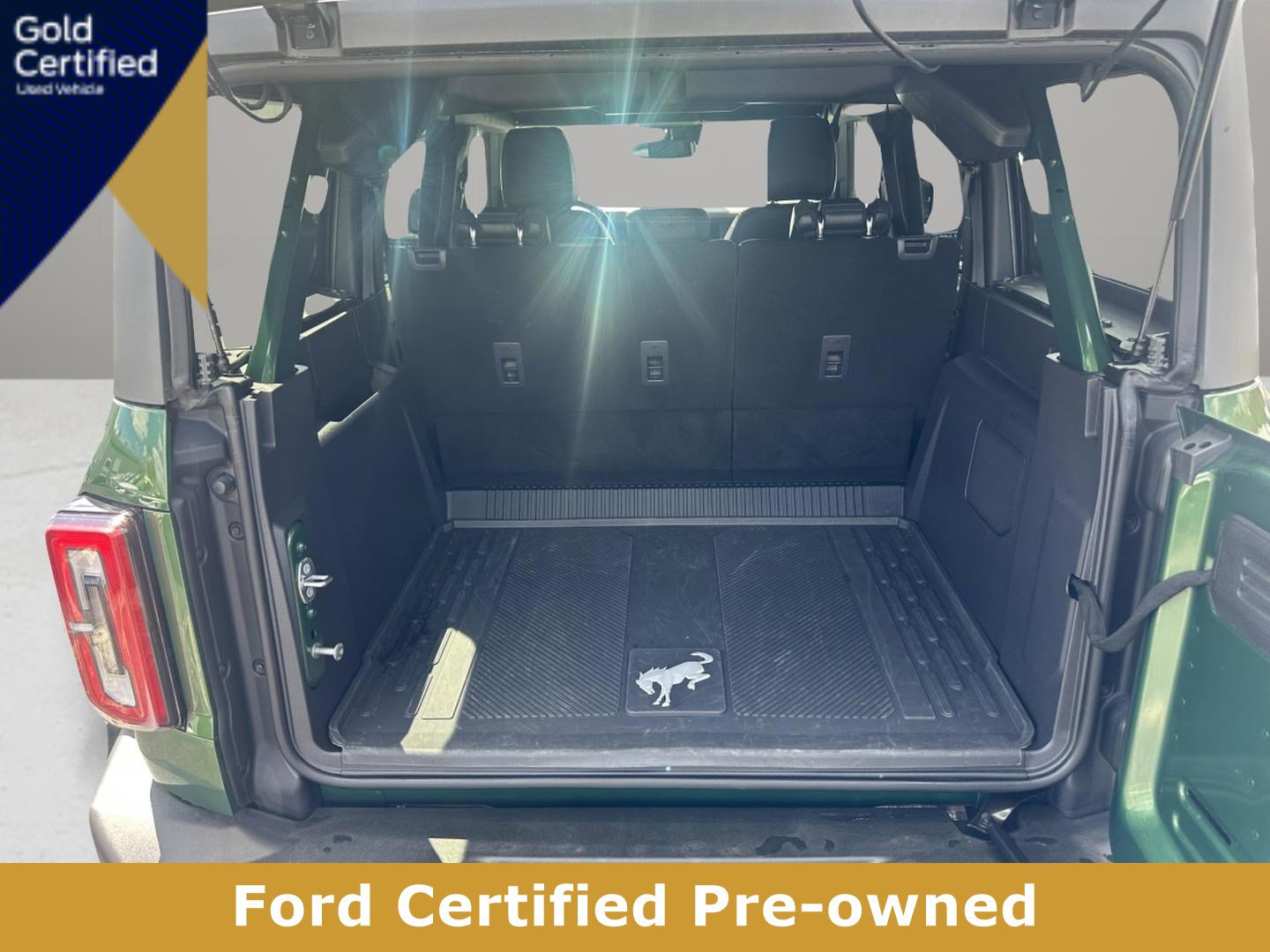 Certified 2024 Ford Bronco Wildtrak AWD/4WD image 8