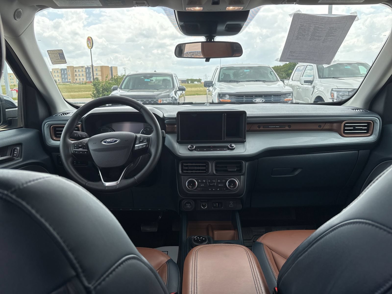 Certified 2024 Ford Maverick Lariat FWD image 15