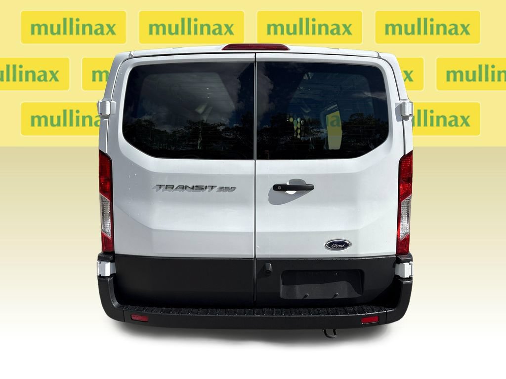 Certified 2025 Ford Transit 250 Low Roof w/ Exterior Upgrade Package RWD image 9