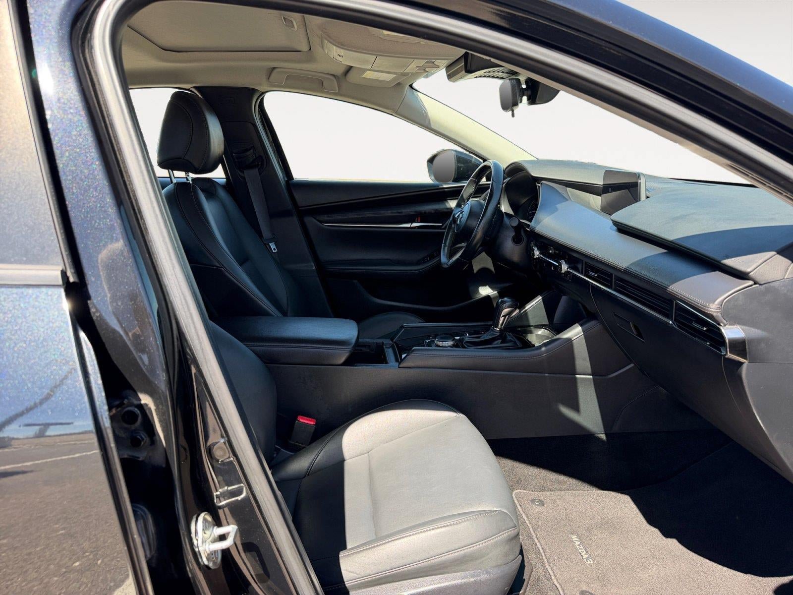 Used 2024 MAZDA MAZDA3 s FWD image 15