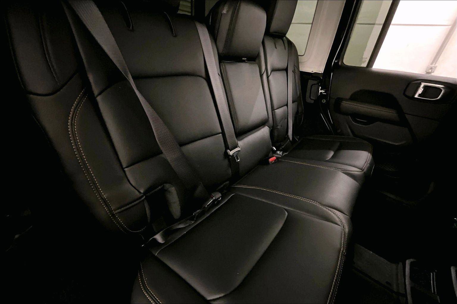 Used 2024 Jeep Wrangler Sahara w/ Technology Group image 26