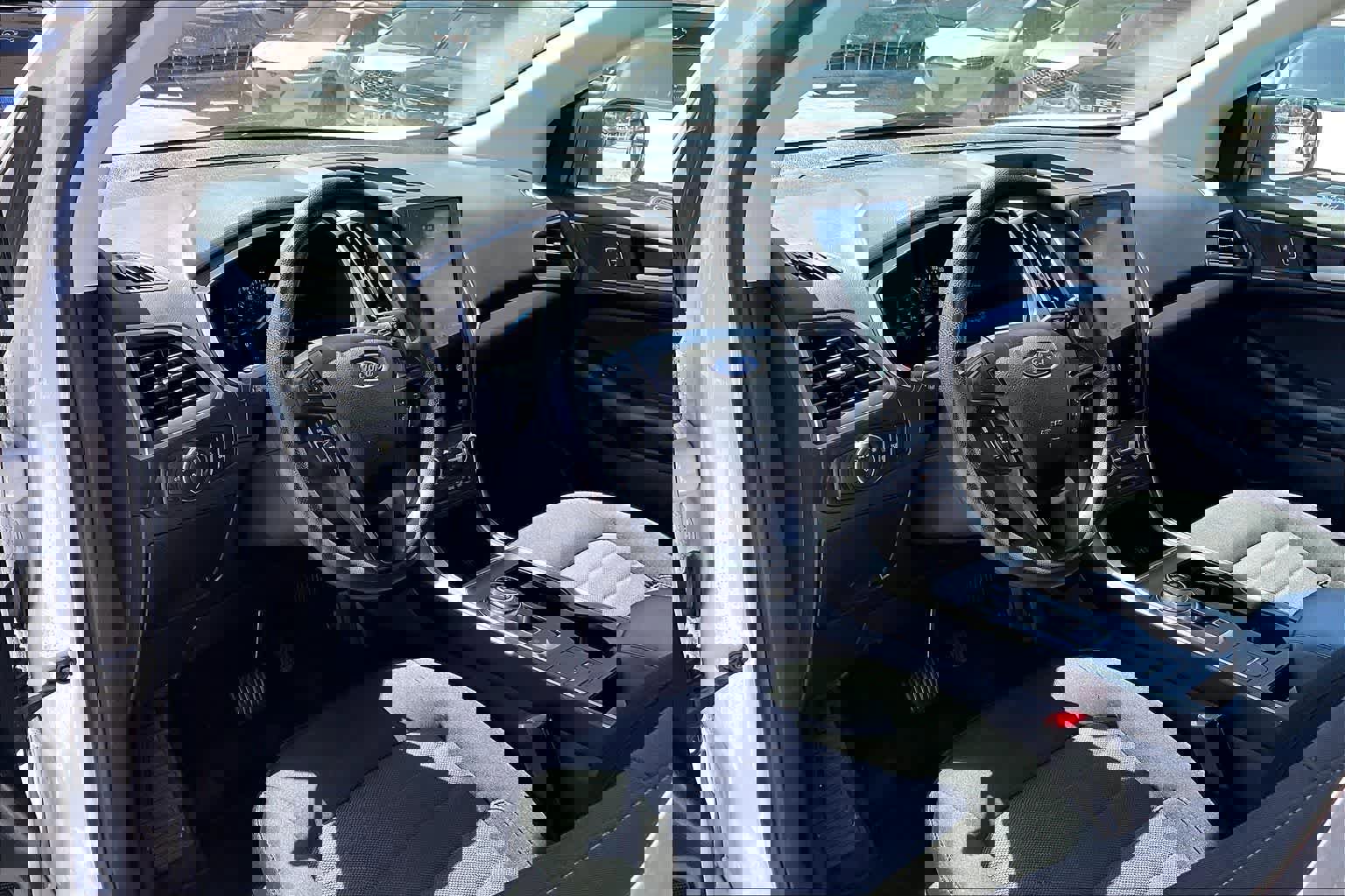 Certified 2021 Ford Edge SE FWD image 8