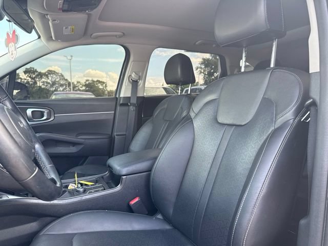 Used 2022 Kia Sorento S w/ Panoramic Sunroof Package FWD image 7