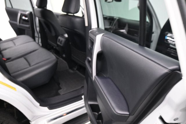 Used 2024 Toyota 4Runner Limited AWD/4WD image 19