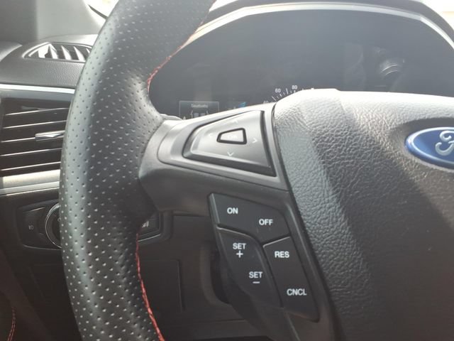 Certified 2022 Ford Edge ST-Line AWD/4WD image 14