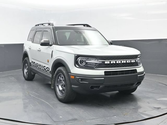 Certified 2022 Ford Bronco Sport Badlands w/ Premium Package AWD/4WD image 2