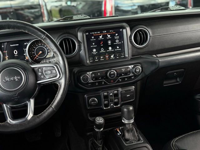 Used 2019 Jeep Wrangler Unlimited Sahara w/ Advanced Safety Group image 26