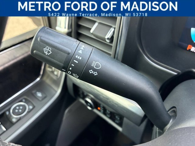 Certified 2025 Ford F250 Lariat w/ Black Appearance Package AWD/4WD image 39