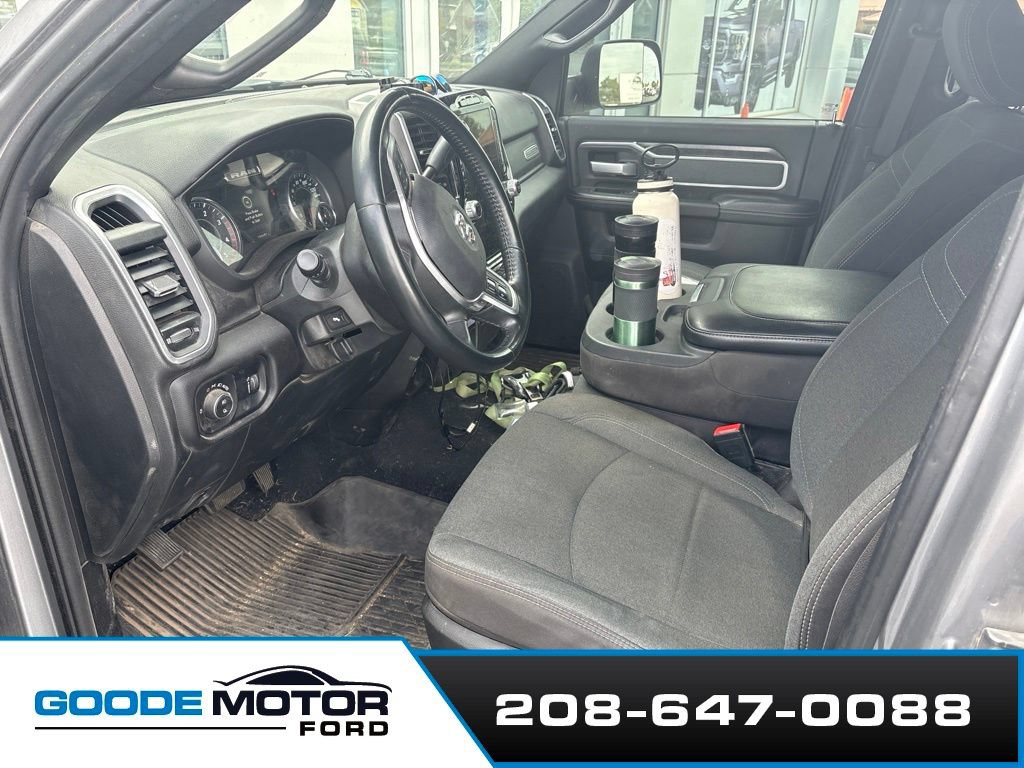 Used 2022 RAM 2500 Big Horn w/ Level C Equiment Group AWD/4WD image 9