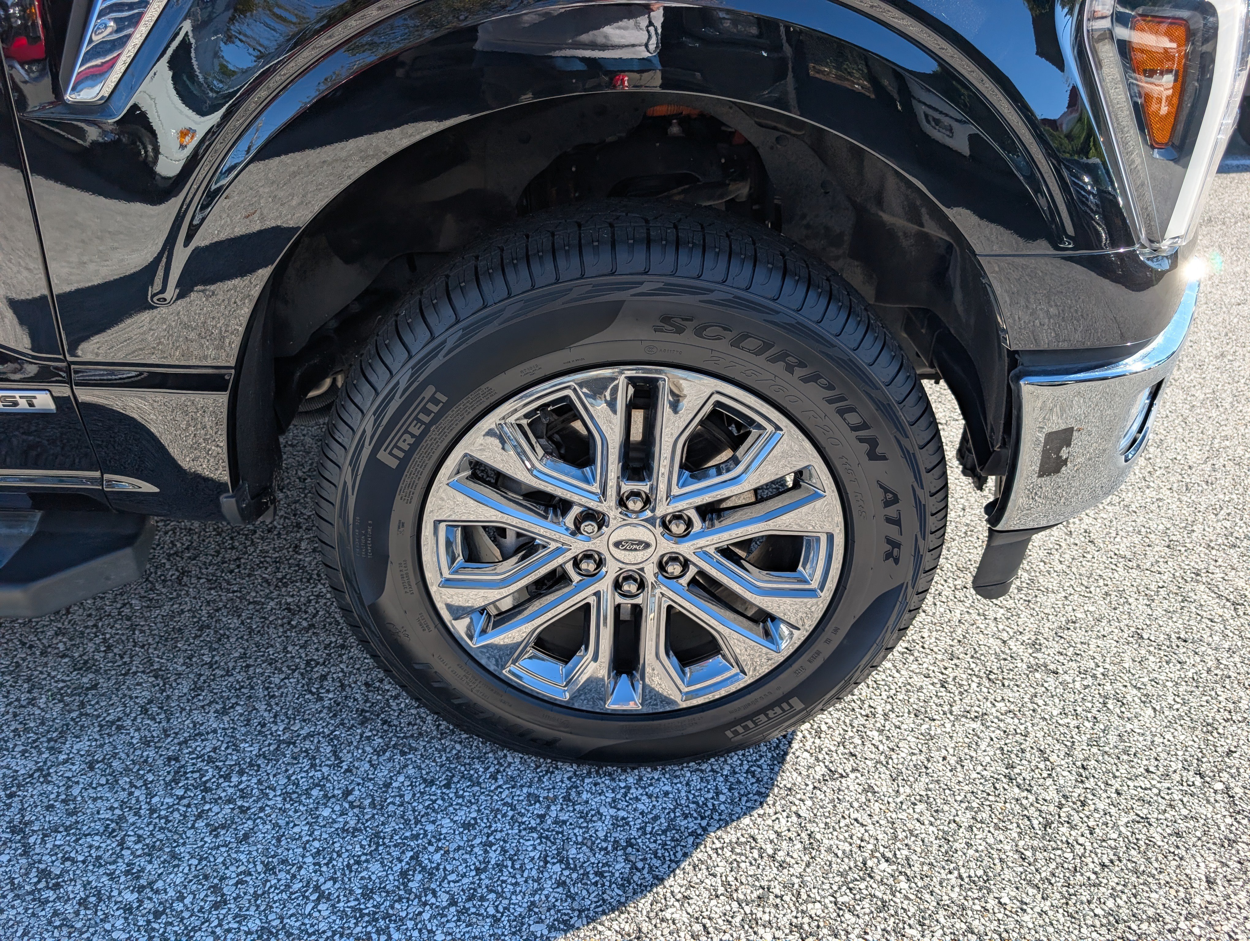 Certified 2024 Ford F150 Lariat AWD/4WD image 11