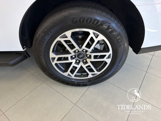 Certified 2025 Ford Expedition Active RWD image 33