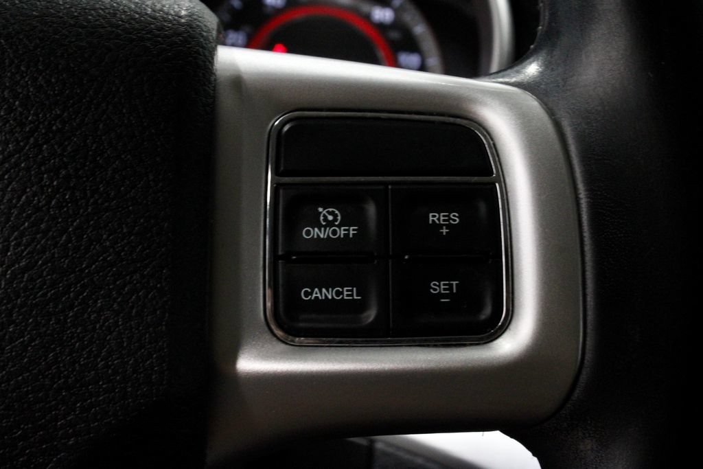 Used 2019 Dodge Journey SE w/ Connectivity Group FWD image 27