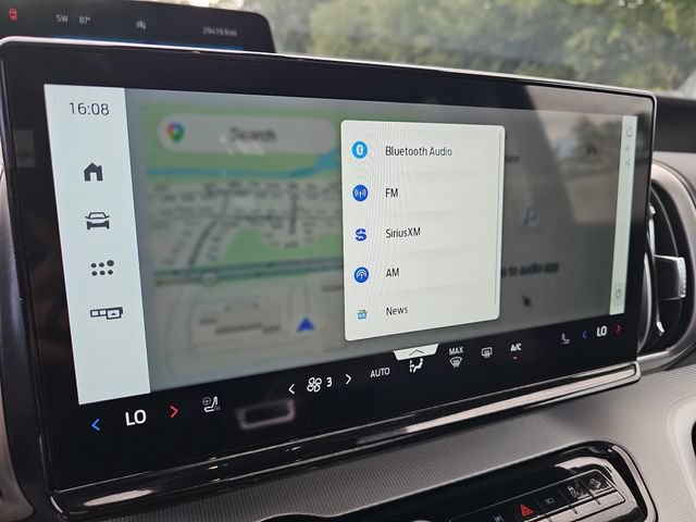 Certified 2025 Ford Expedition Active AWD/4WD image 27