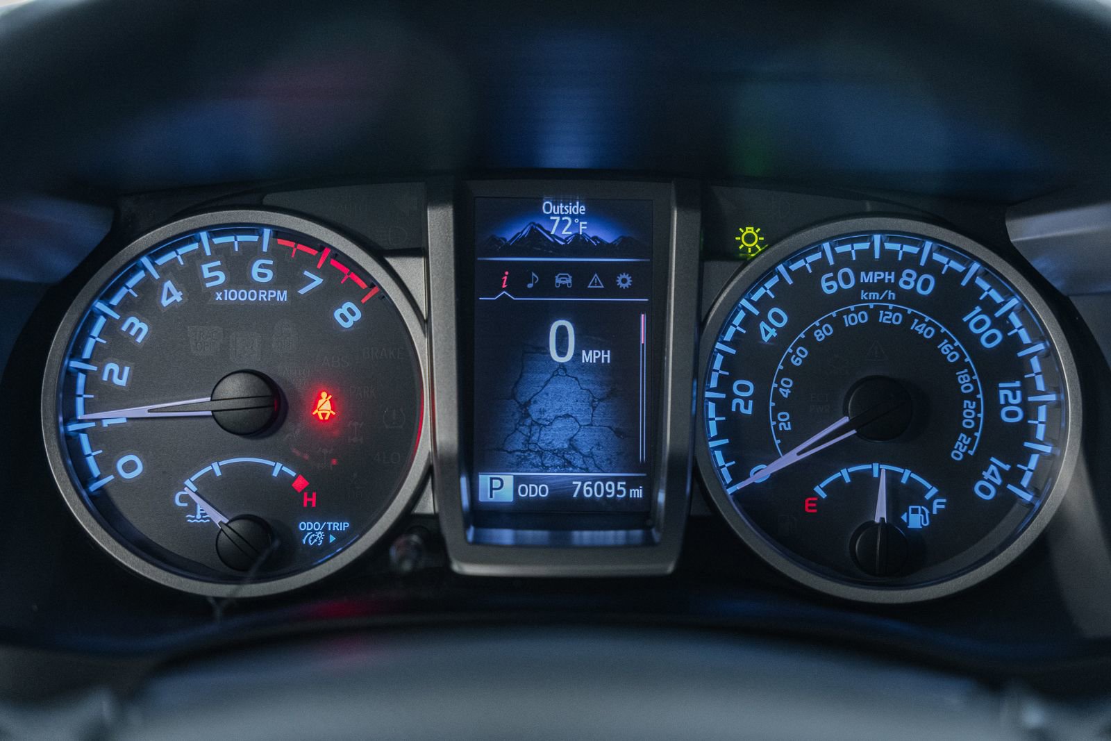 Used 2018 Toyota Tacoma SR5 AWD/4WD image 51