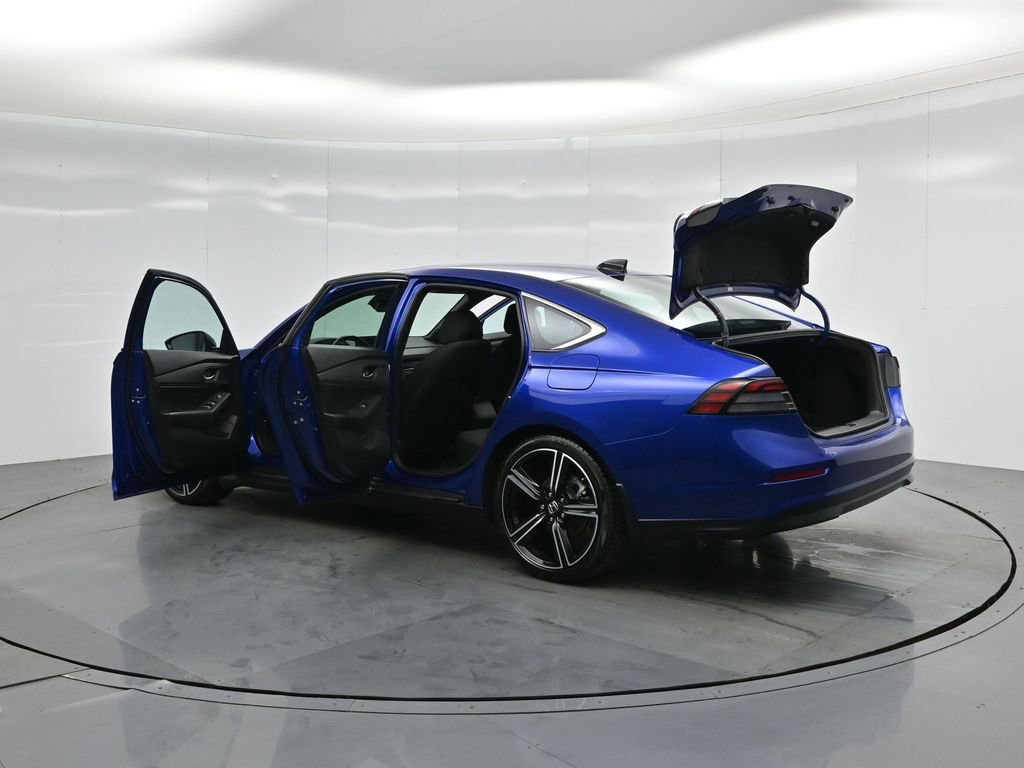 Used 2023 Honda Accord Sport image 32