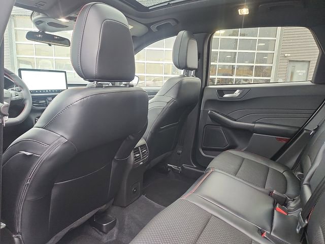 Certified 2023 Ford Escape ST-Line w/ Tech Pack #1 image 24