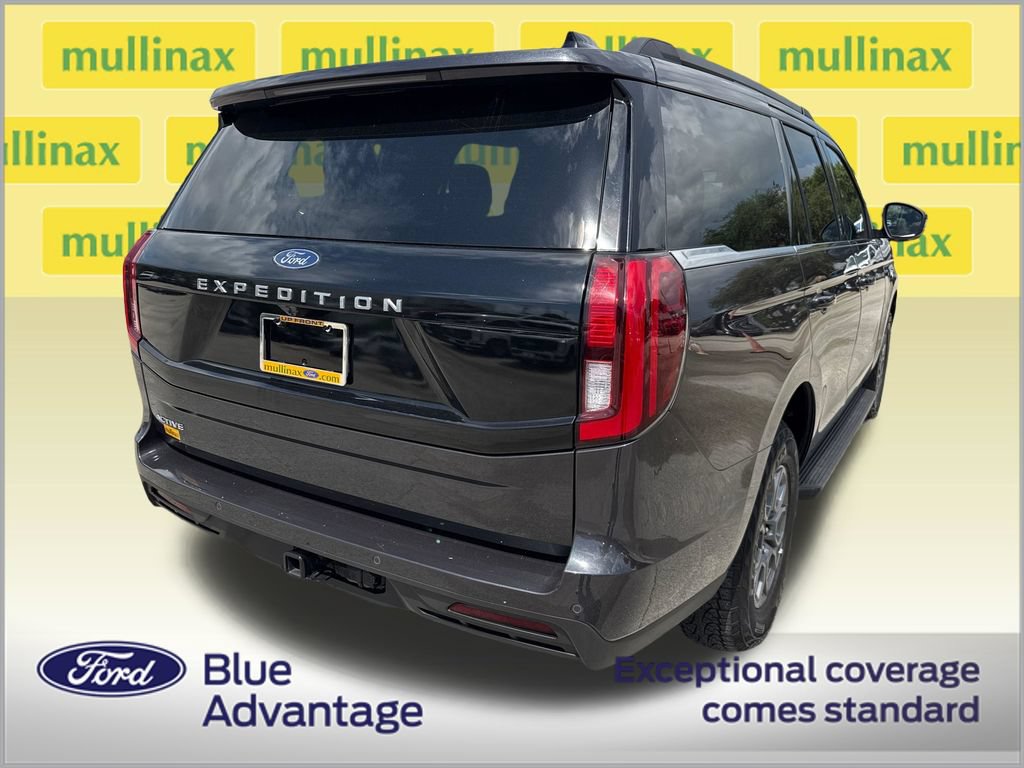 Certified 2025 Ford Expedition Active RWD image 4