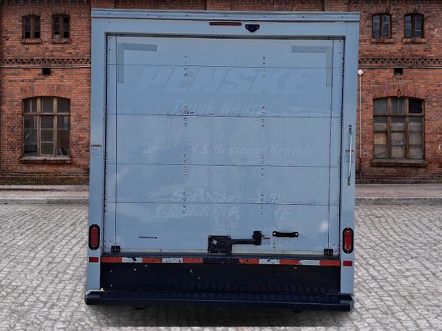 Used 2021 GMC Savana 3500 w/ Power Convenience Package RWD image 5