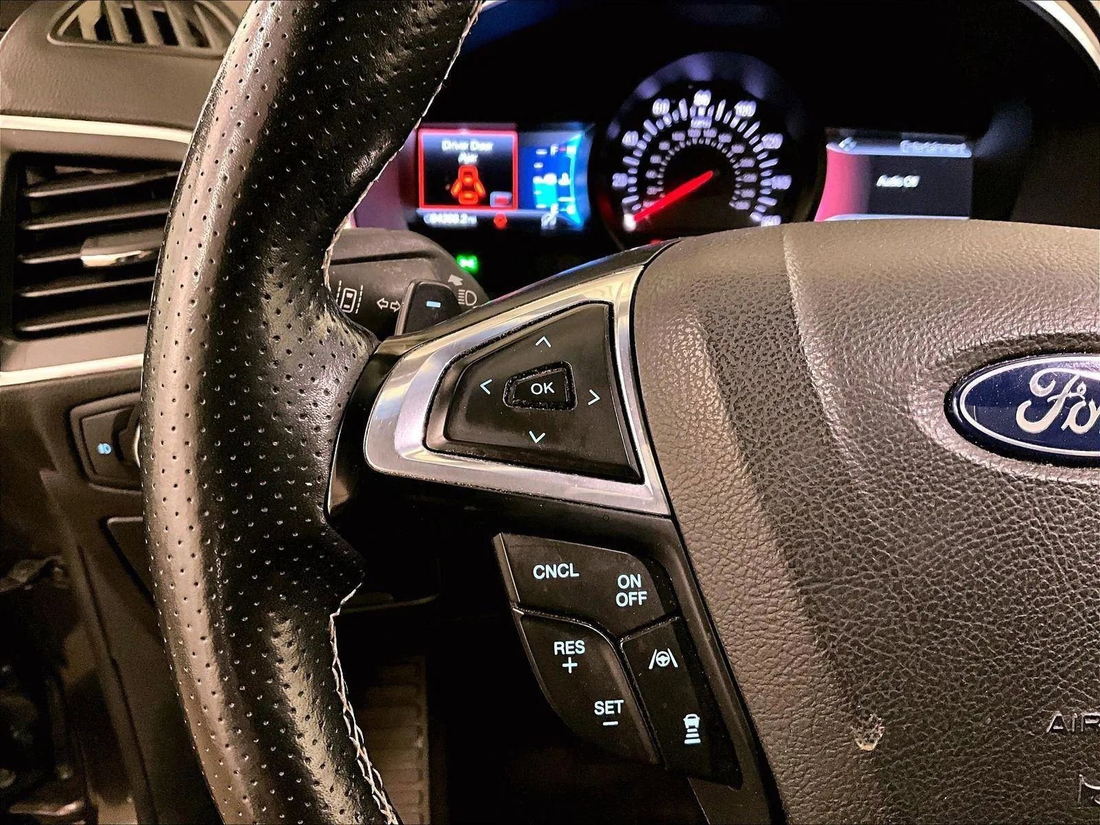Certified 2019 Ford Edge ST w/ Equipment Group 401A AWD/4WD image 17