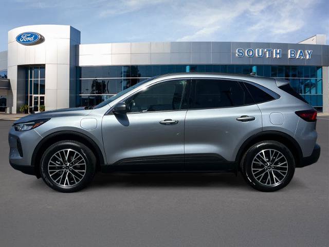 Certified 2024 Ford Escape SE FWD image 2