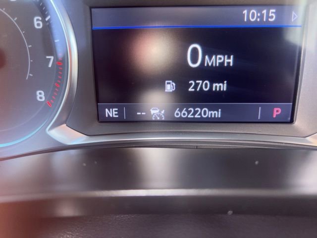 Used 2022 Chevrolet Traverse RS FWD image 17