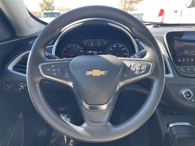 Used 2024 Chevrolet Malibu LT FWD image 12