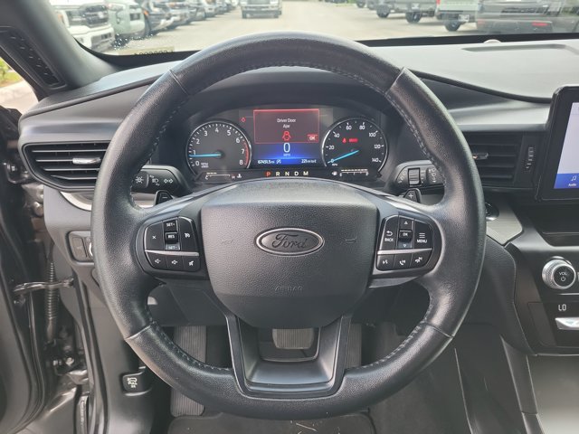 Certified 2020 Ford Explorer XLT RWD image 26