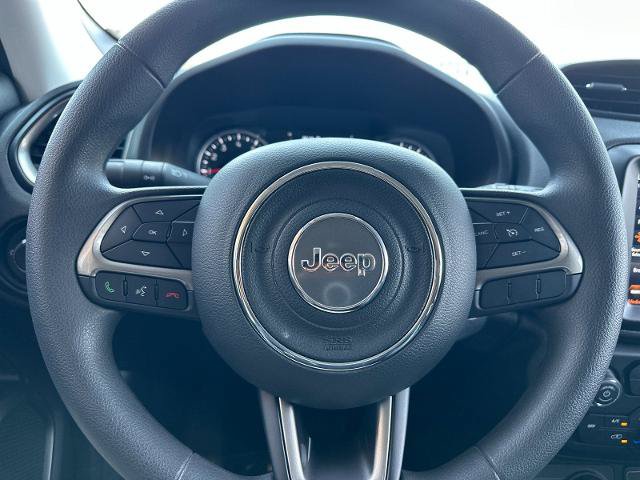 Used 2022 Jeep Renegade Sport w/ Sport Appearance Group AWD/4WD image 23