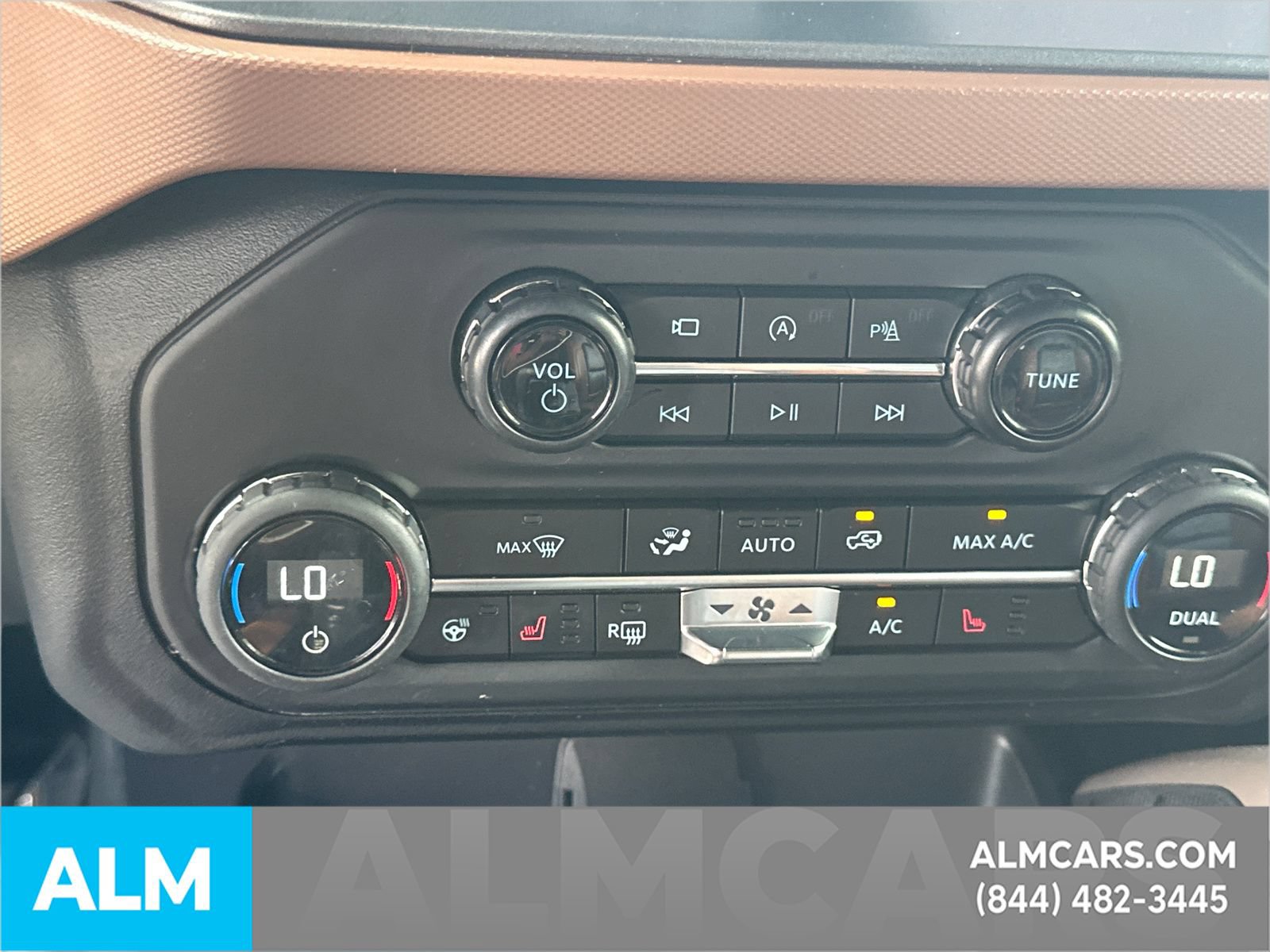 Certified 2024 Ford Bronco Outer Banks AWD/4WD image 32