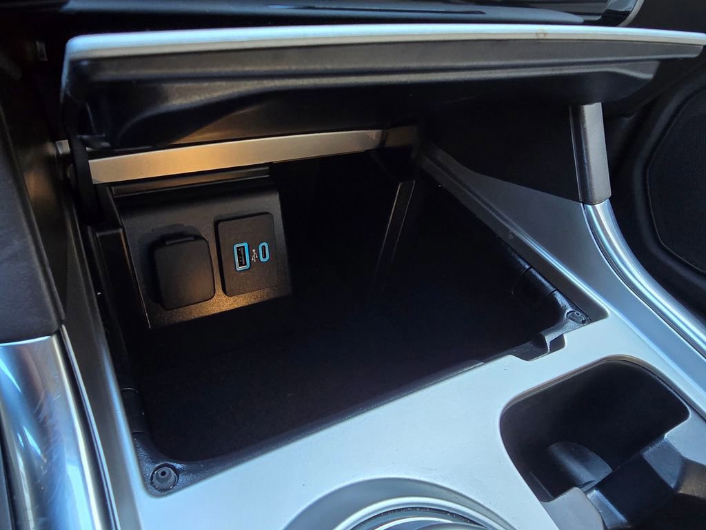 Certified 2022 Ford Explorer Platinum w/ Equipment Group 601A image 44