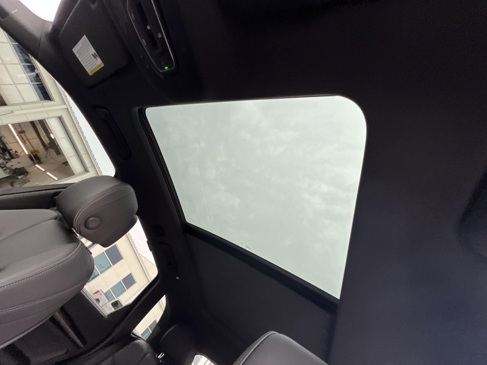 Used 2023 Audi SQ5 Premium Plus w/ Premium Plus Package image 24