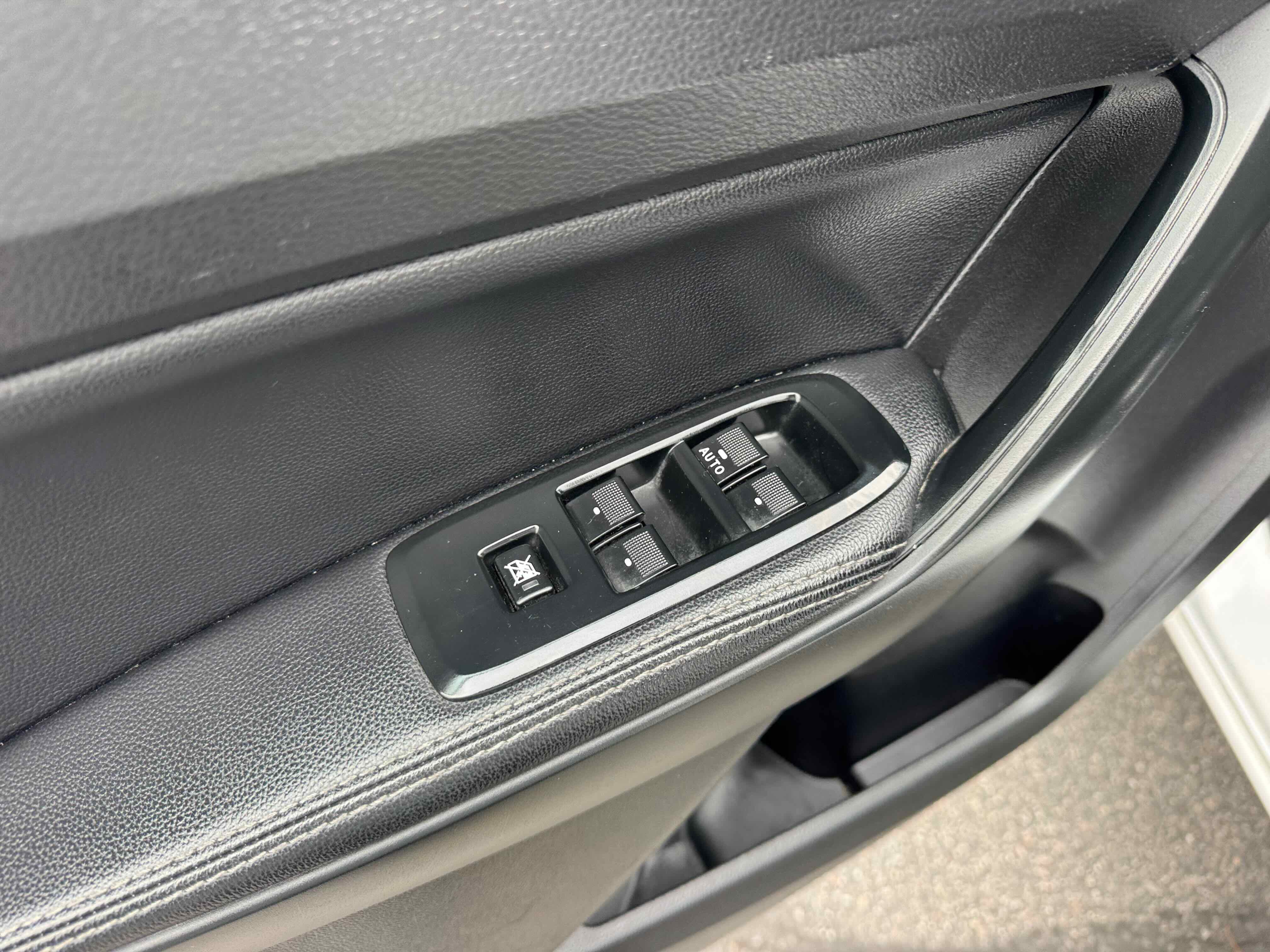 Certified 2019 Ford Ranger Lariat w/ Technology Package image 18