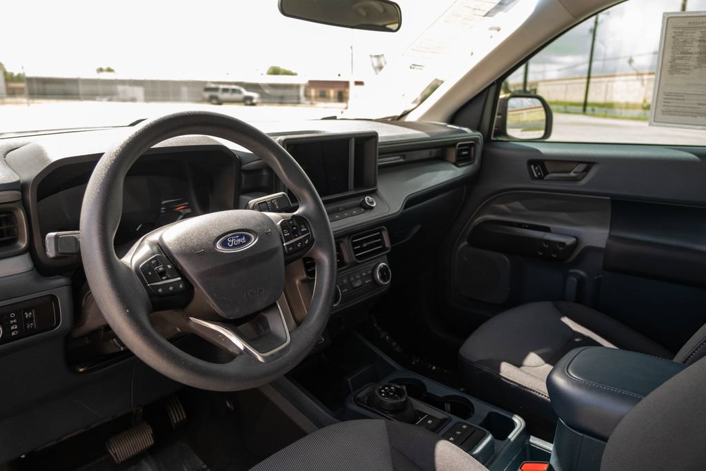 Certified 2023 Ford Maverick XL FWD image 14