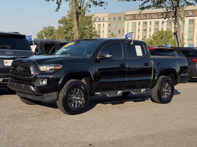 Used 2023 Toyota Tacoma SR5 w/ Technology Package AWD/4WD image 2