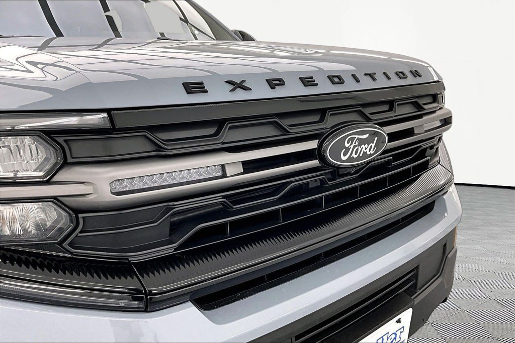 Certified 2025 Ford Expedition Tremor AWD/4WD image 29