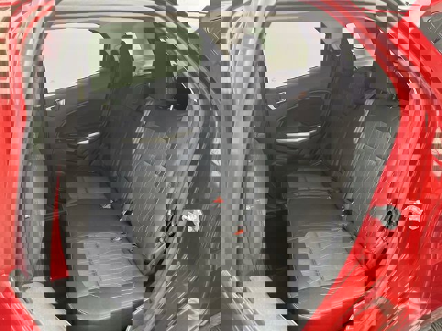 Certified 2019 Ford EcoSport SE w/ SE Convenience Package image 13