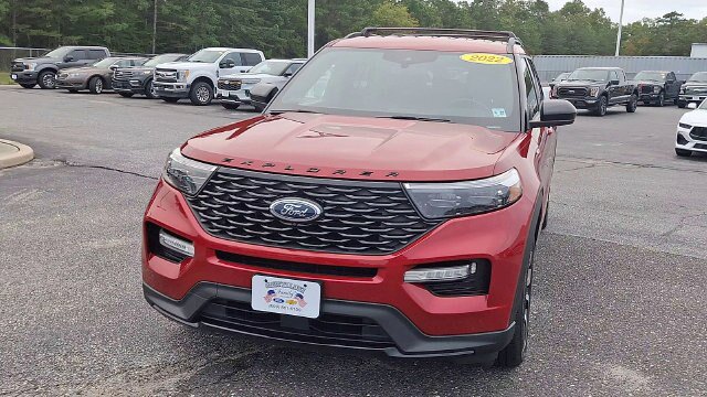 Certified 2022 Ford Explorer ST-Line w/ Class IV Trailer Tow Package AWD/4WD image 3
