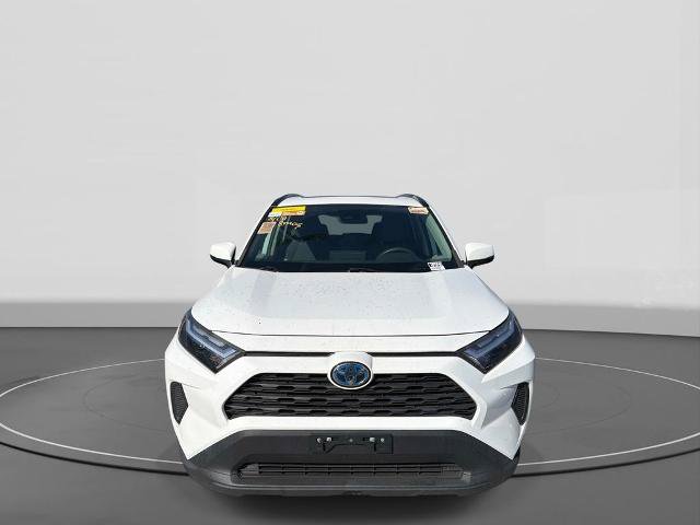 Used 2022 Toyota RAV4 XLE w/ Convenience Package AWD/4WD image 5