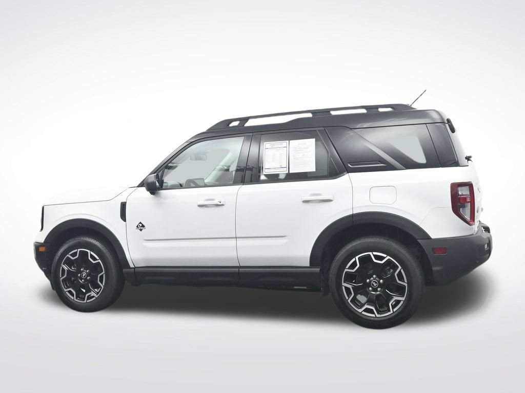 Certified 2025 Ford Bronco Sport Outer Banks w/ Outer Banks Tech Package+ AWD/4WD image 10