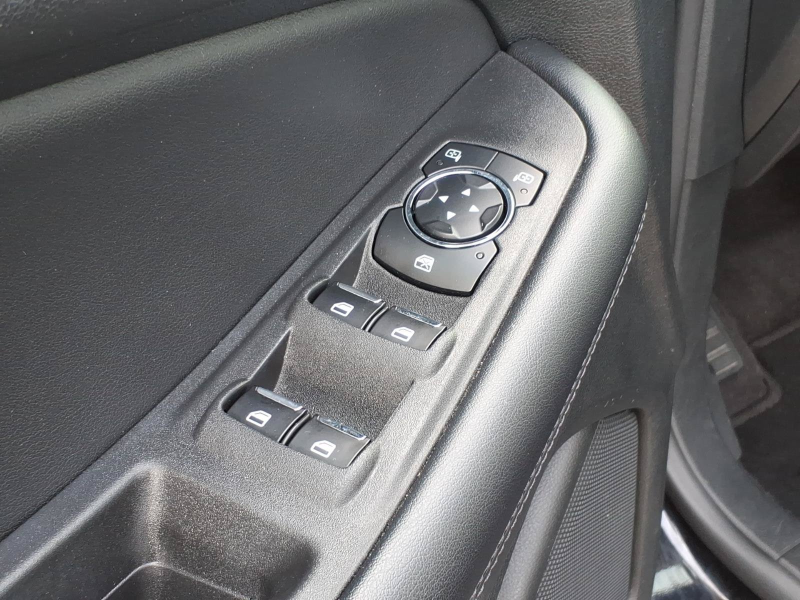 Certified 2024 Ford Edge SEL AWD/4WD image 14
