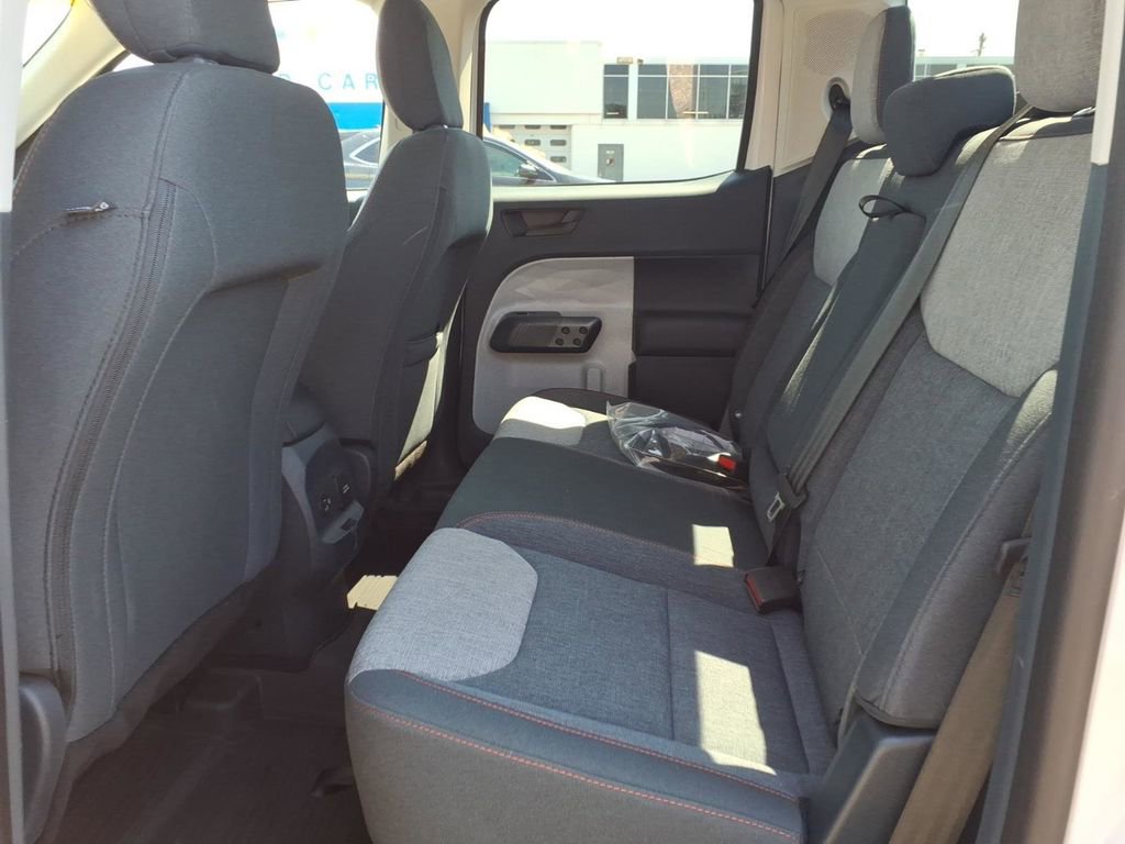 Certified 2024 Ford Maverick XLT w/ XLT Luxury Package FWD image 11
