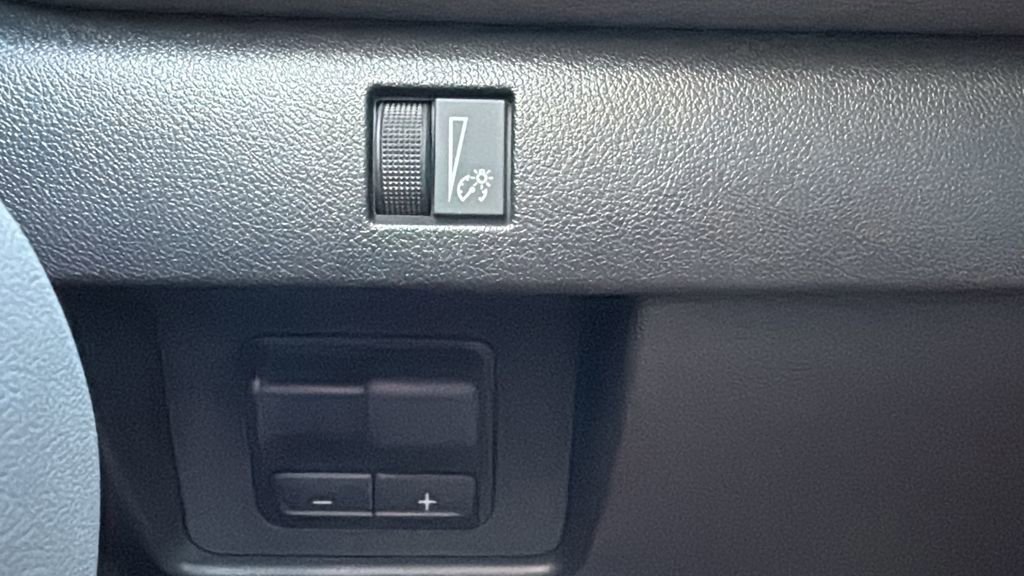 Used 2025 Chevrolet Colorado ZR2 w/ Technology Package image 20