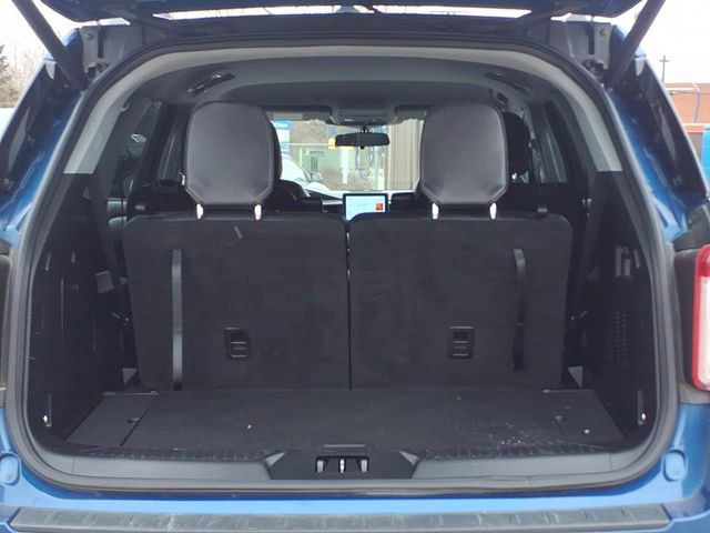 Certified 2023 Ford Explorer XLT w/ Equipment Group 202A image 10